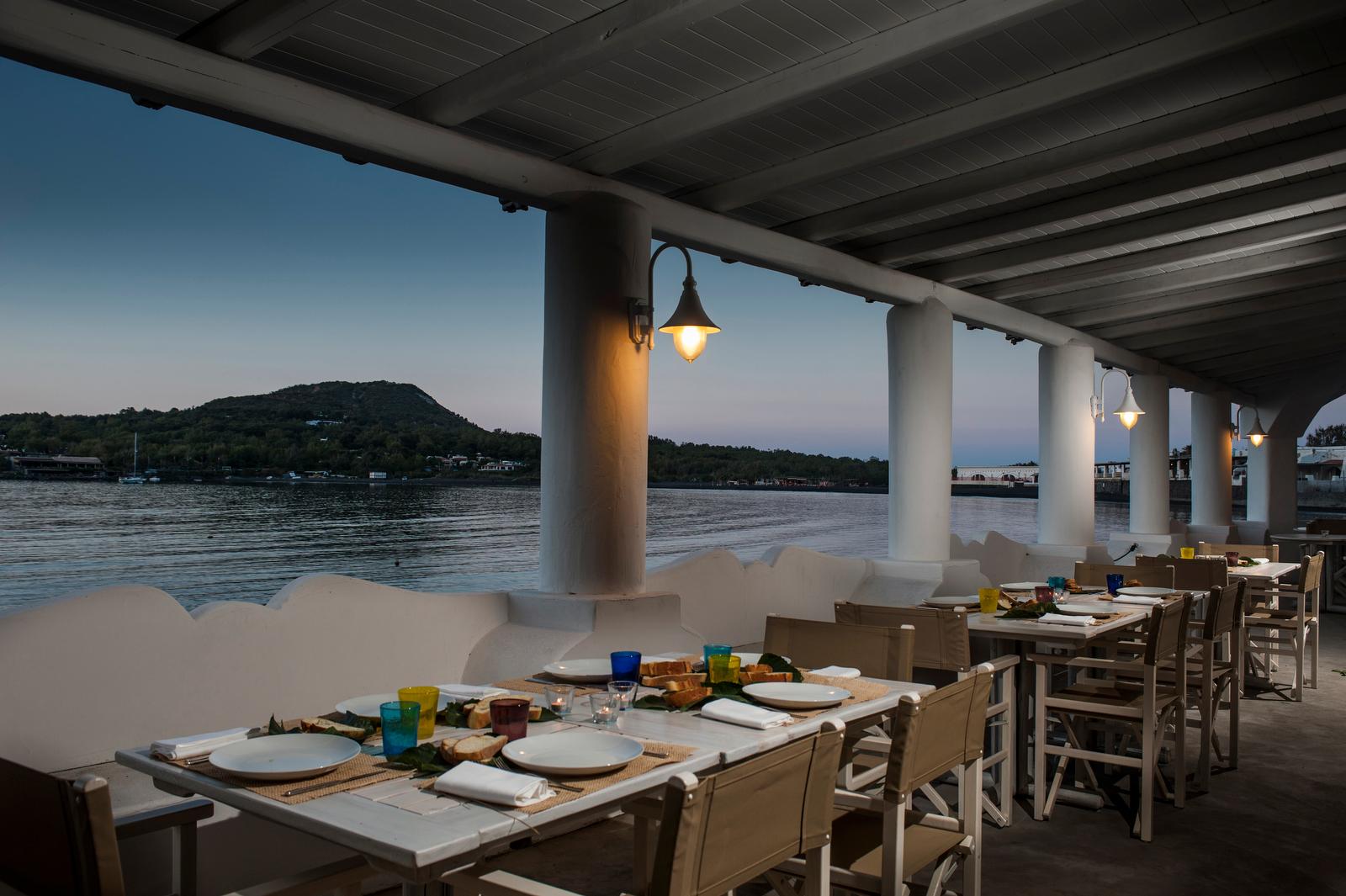 Mari Del Sud Resort ヴルカーノ エクステリア 写真