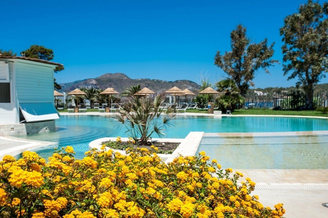 Mari Del Sud Resort ヴルカーノ エクステリア 写真