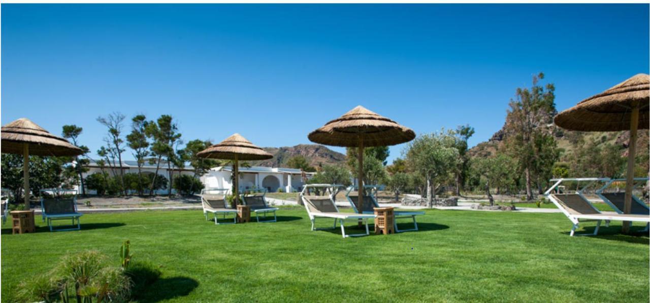 Mari Del Sud Resort ヴルカーノ エクステリア 写真